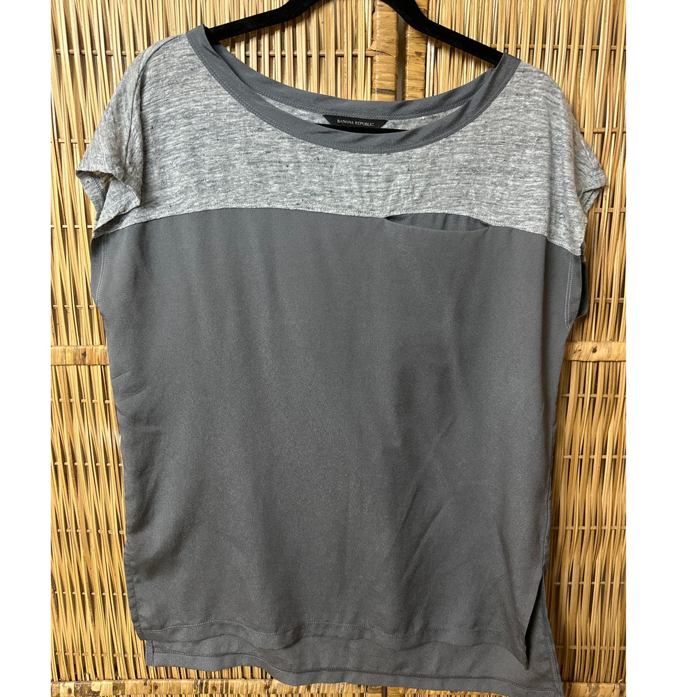 Banana Republic Top Womens Small‎